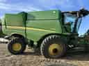 2015 John Deere S690 Image