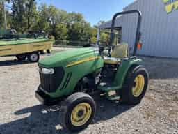 2005 John Deere 3120 Image