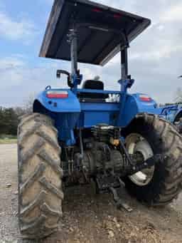2016 New Holland TS6.120 T4B Image