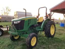 2015 John Deere 5055E Image
