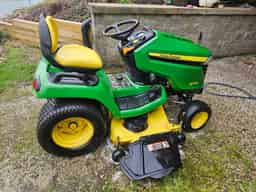 2022 John Deere X570 Image