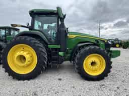 2024 John Deere 8R 370 Image