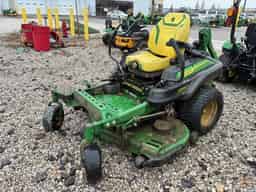 2022 John Deere Z930M Image