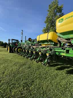 2024 John Deere 1775NT Image