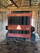 1997 Hesston 565T Image