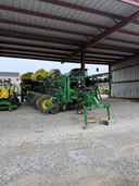 2017 John Deere 1775NT