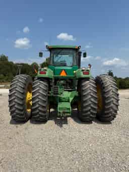 2001 John Deere 9200 Image
