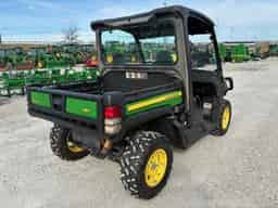 2018 John Deere XUV 835M Image