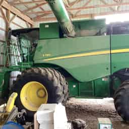 2021 John Deere S780 Image