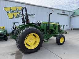 2015 John Deere 5075M Image