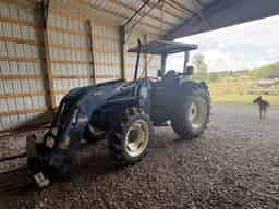 2001 New Holland TN75S Image