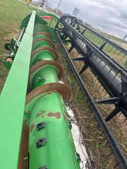 2017 John Deere 635F Image