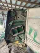 1990 John Deere 375 Image