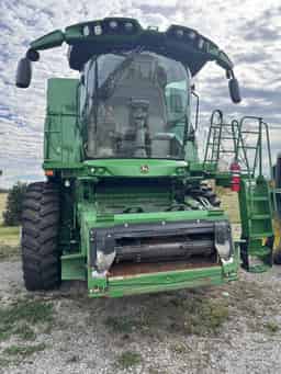 2022 John Deere S780 Image