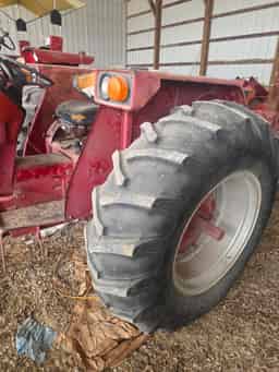 1983 International Harvester 684 Image