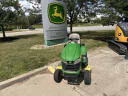 2017 John Deere X350 Image