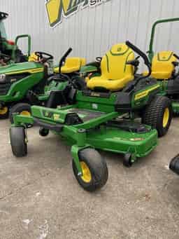 2025 John Deere Z330R Image
