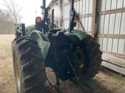 2015 John Deere 5065E Image