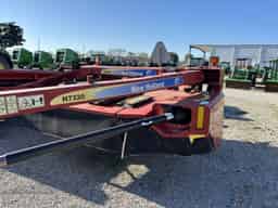 2016 New Holland H7320 Image