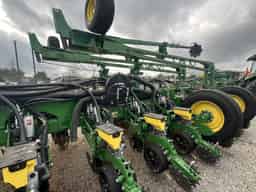 2025 John Deere 1775NT Image