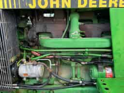 1990 John Deere 4555 Image