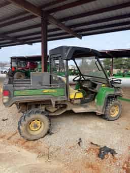 2011 John Deere XUV 825I GREEN Image