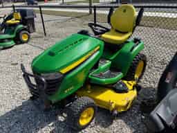 2022 John Deere X590 Image