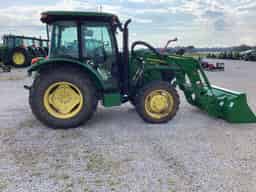 2020 John Deere 5075E Image