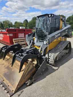 2023 John Deere 333G Image