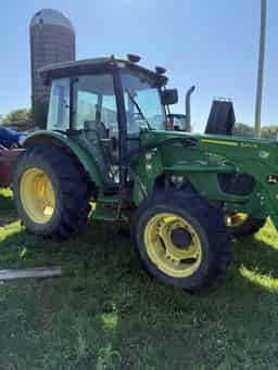 2009 John Deere 5101E Image