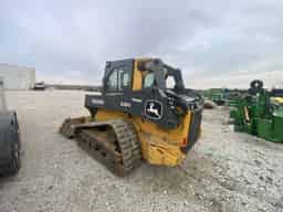 2022 John Deere 325G Image