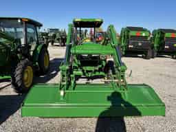 2022 John Deere 5075E Image