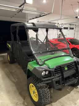 2024 John Deere XUV 825M S4 Image