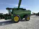 2021 John Deere S780 Image