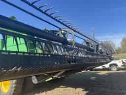 2016 MacDon FD75-35 Image