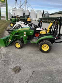 2023 John Deere 1025R Image