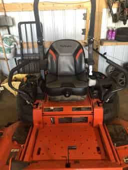 2022 Kubota Z422KWT Image