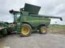 2013 John Deere S680 Image