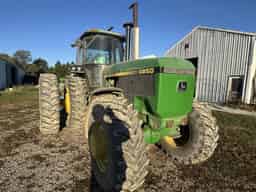1984 John Deere 4850 Image