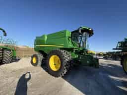 2023 John Deere S780 Image