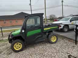 2022 John Deere XUV 835M Image