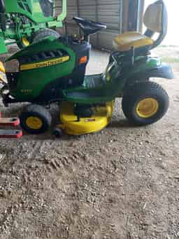 2016 John Deere S240 Image
