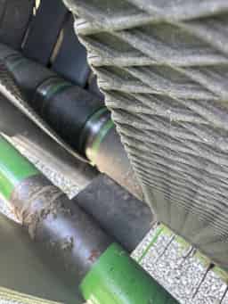 2000 John Deere 567 Image