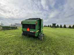 2003 John Deere 557 Image