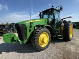 2008 John Deere 8130 Image