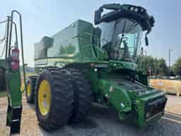 2024 John Deere S780 Image
