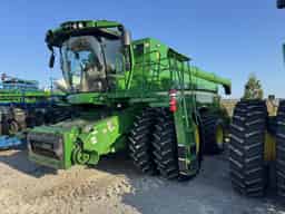 2024 John Deere S780 Image