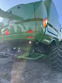 2024 John Deere S780 Image