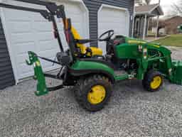 2021 John Deere 1025R Image