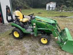 2021 John Deere 1025R Image